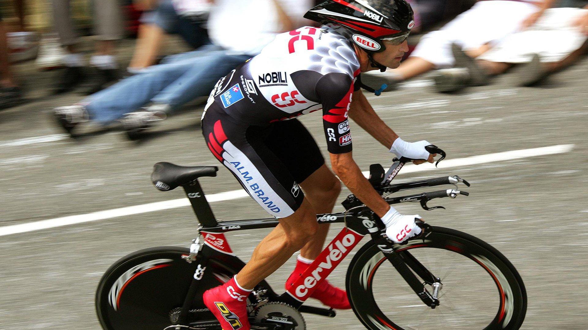 斯科尔斯痛批曼联引援策略,让霍伊伦扛旗如同22岁的索尔斯克亚独挑大梁?